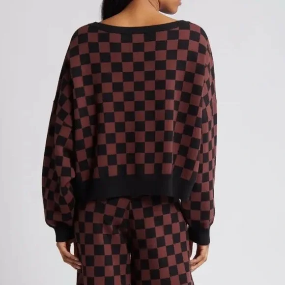 Checkered Crew Neck Sweater - Black and Brown - Picture 3 of 12